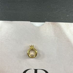Pandora crown O charm